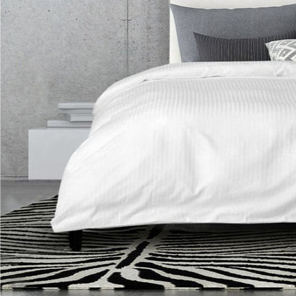 Oxford T-250 (White Stripe .5 cm) Full Duvet Cover 86"x93"-60/40 Cotton Rich Blend-1/EACH