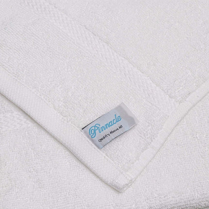 close-up pinnacle classic hotel towels logo