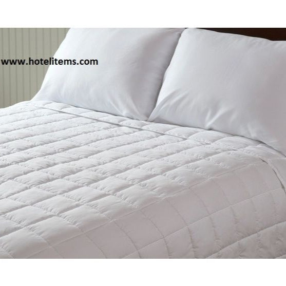 LiteLuxe Full/Queen - 84"x84" mattress pad for comfort and protection, ideal for hotels and resorts.