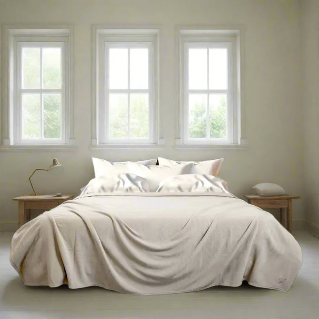 General Fleece Twin - 66''x90'' - Vanilla / EACH