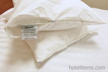 Queen Zippered Waterproof Pillow Protector
